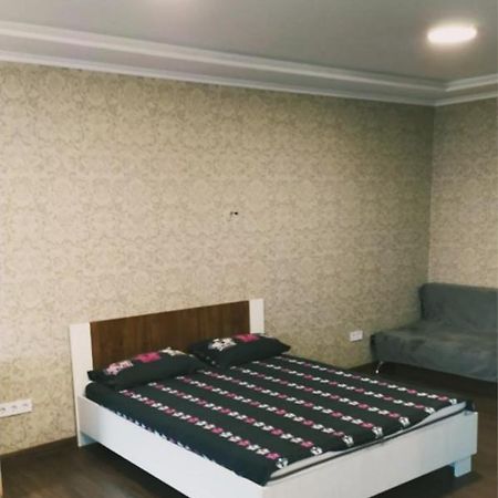 Квартира Рядом С Вокзалом Dnipro Dış mekan fotoğraf
